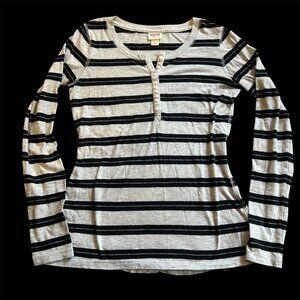 Mossimo Striped Henley Top Long Sleeve 2010 Normcore Capsule Wardrobe Basic M